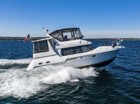 Carver 406 Aft Cabin Motor Yacht - main image