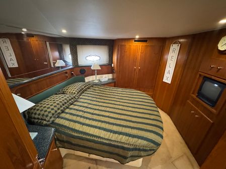 Carver 406 Aft Cabin Motor Yacht image