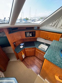 Carver 406 Aft Cabin Motor Yacht image