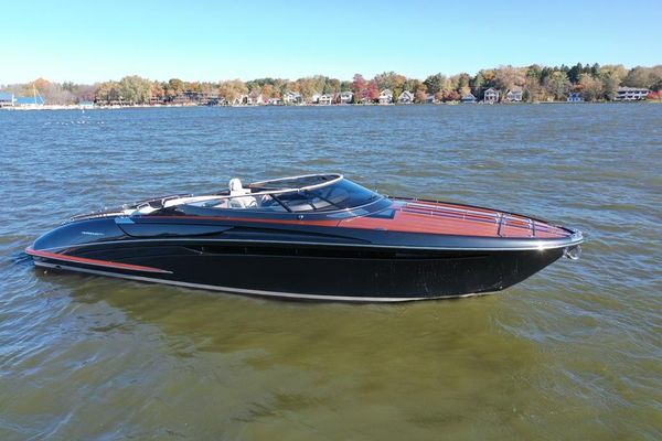 Riva Rivarama - main image