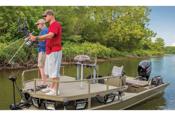 Triton 2072 MVX Sportsman - main image