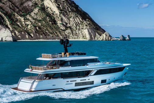 Custom Line Navetta 30 image