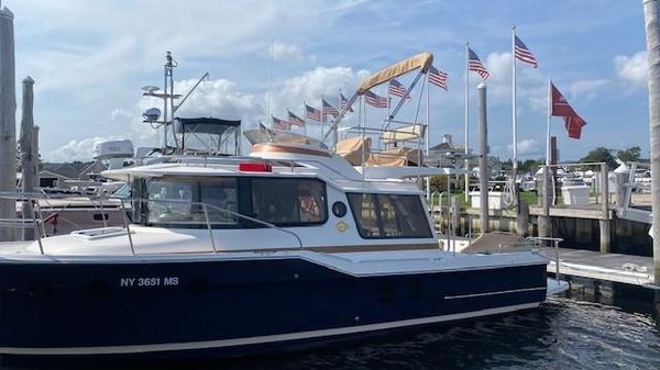 Ranger Tugs R-29 CB