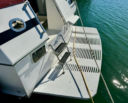 Mckinna 48-PILOTHOUSE image