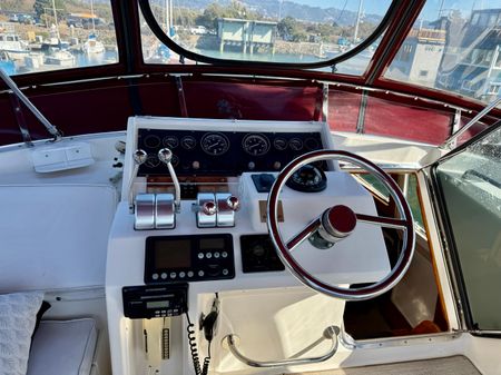 Mckinna 48-PILOTHOUSE image