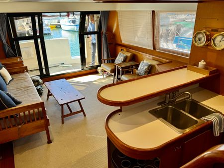 Mckinna 48-PILOTHOUSE image