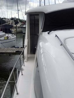 Sea Ray 480 Motor Yacht image