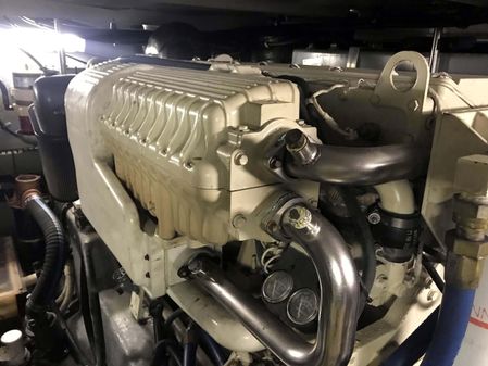 Sea Ray 480 Motor Yacht image
