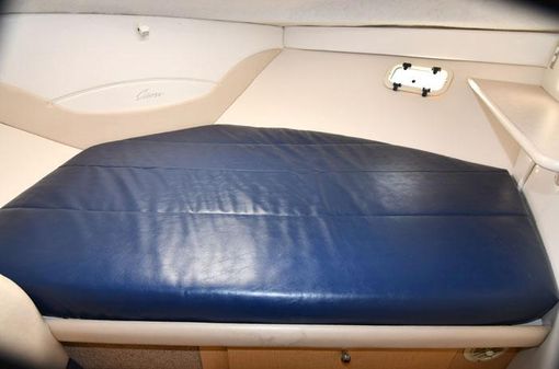 Bayliner 3258 Command Bridge image
