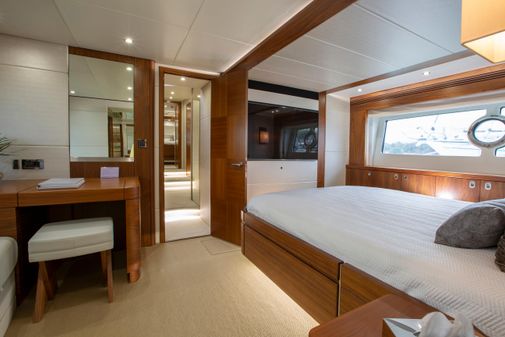 Sunseeker 75 Yacht image