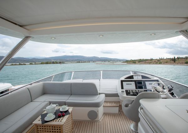 Sunseeker 75 Yacht image