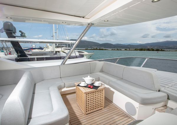 Sunseeker 75 Yacht image