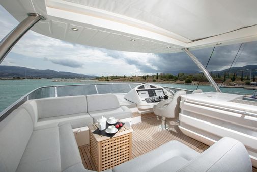 Sunseeker 75 Yacht image