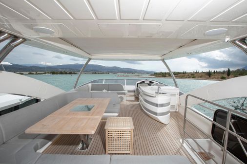 Sunseeker 75 Yacht image