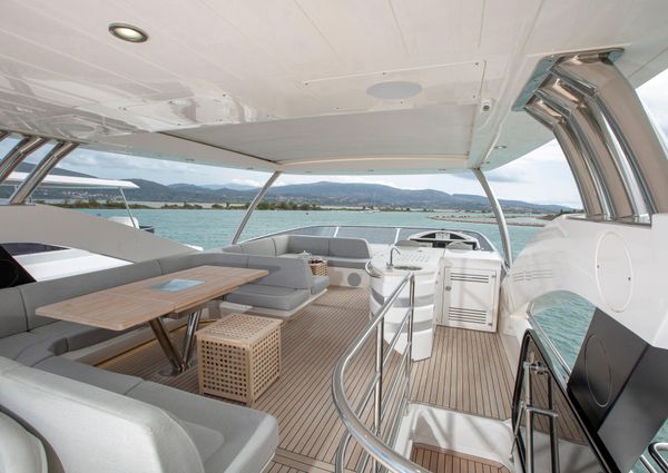 Sunseeker 75 Yacht image