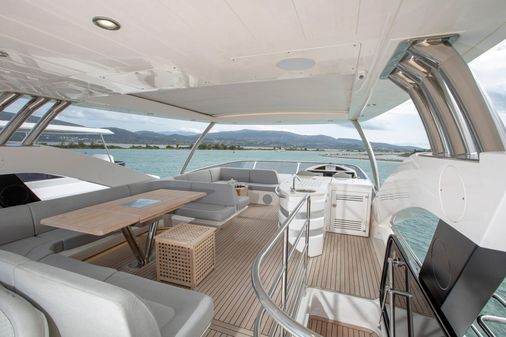 Sunseeker 75 Yacht image