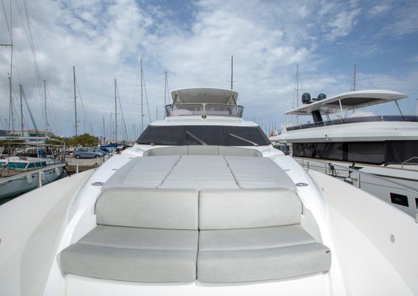 Sunseeker 75 Yacht image