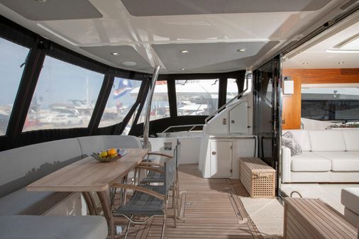 Sunseeker 75 Yacht image