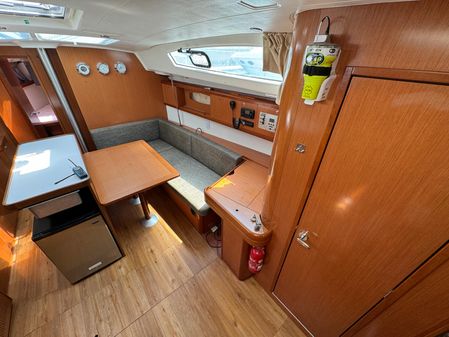 Beneteau OCEANIS-43 image