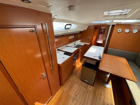 Beneteau OCEANIS-43 image