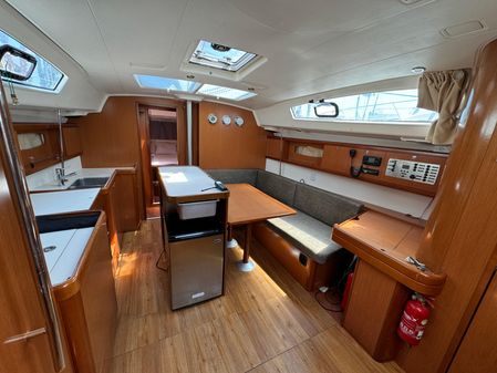 Beneteau OCEANIS-43 image