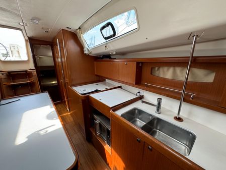 Beneteau OCEANIS-43 image