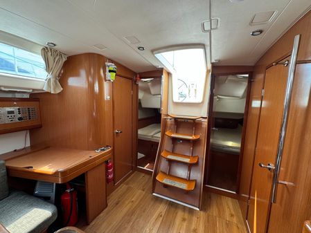 Beneteau OCEANIS-43 image