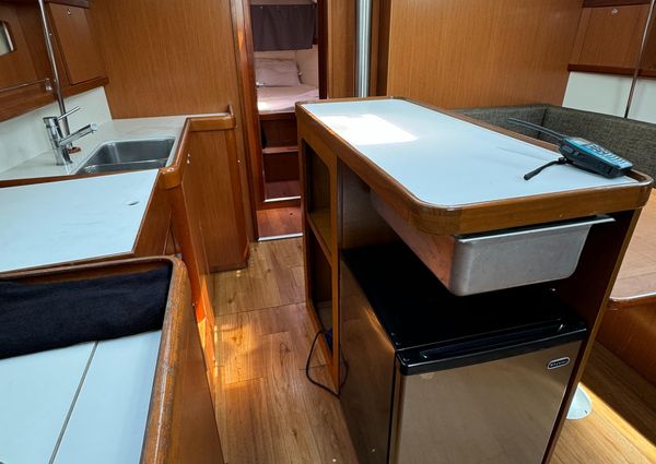 Beneteau OCEANIS-43 image