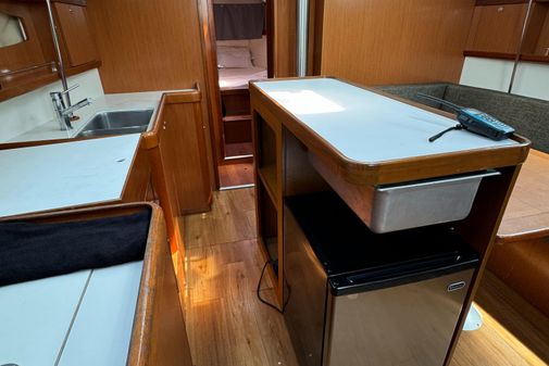 Beneteau OCEANIS-43 image