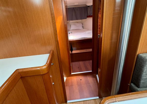 Beneteau OCEANIS-43 image