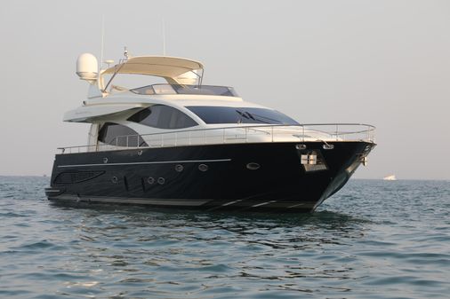 Riva 85 Opera Super image