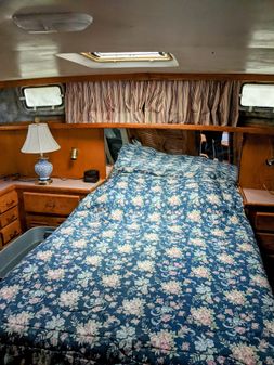 Mainship Double Cabin image