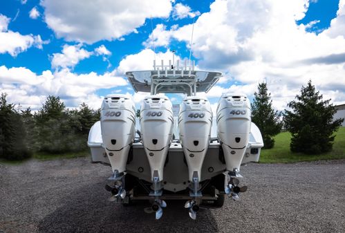 Yellowfin 39 Center Console image