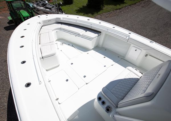 Yellowfin 39 Center Console image