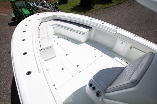 Yellowfin 39 Center Console image