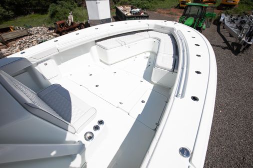 Yellowfin 39 Center Console image