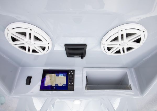 Yellowfin 39 Center Console image