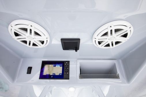 Yellowfin 39 Center Console image