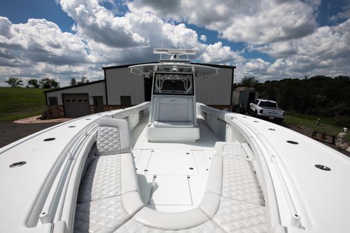 Yellowfin 39 Center Console image