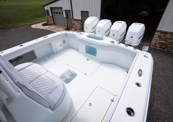 Yellowfin 39 Center Console image