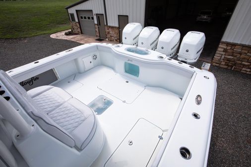 Yellowfin 39 Center Console image