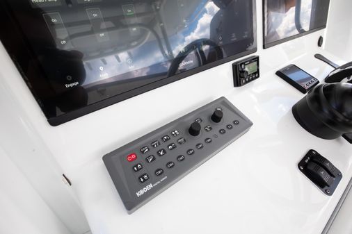 Yellowfin 39 Center Console image