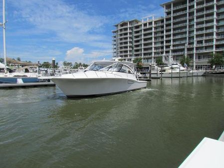 Cabo 41-EXPRESS-CRUISER image