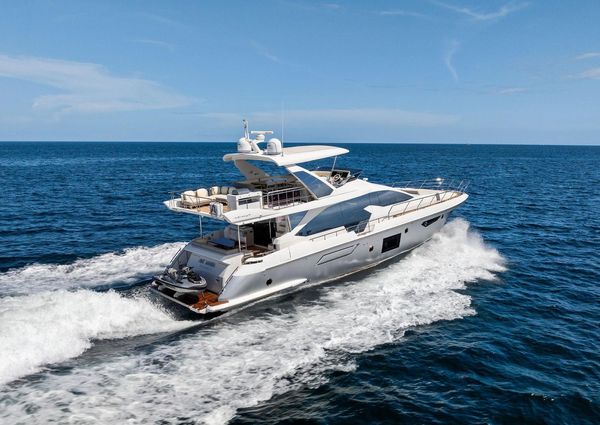 Azimut 72' Fly image