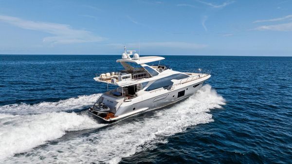 Azimut 72' Fly image