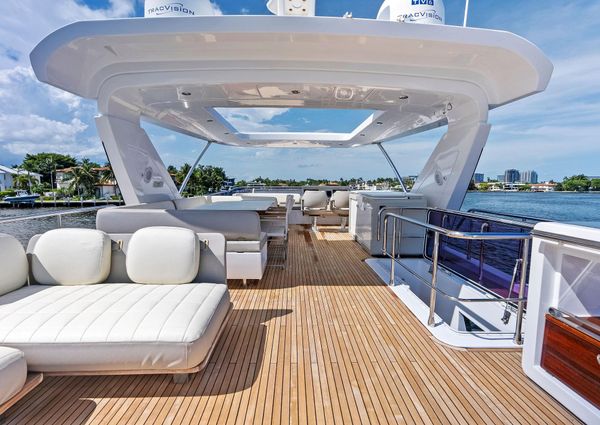 Azimut 72' Fly image