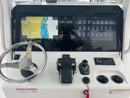 Sportsman OPEN-322-CENTER-CONSOLE image