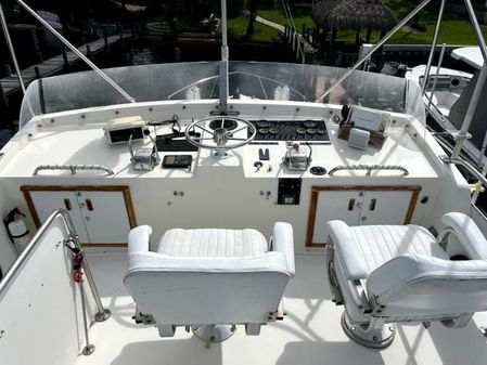 Bertram 42-FLYBRIDGE-MOTOR-YACHT image