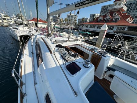 Beneteau Oceanis 40 image