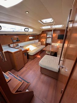 Beneteau Oceanis 40 image